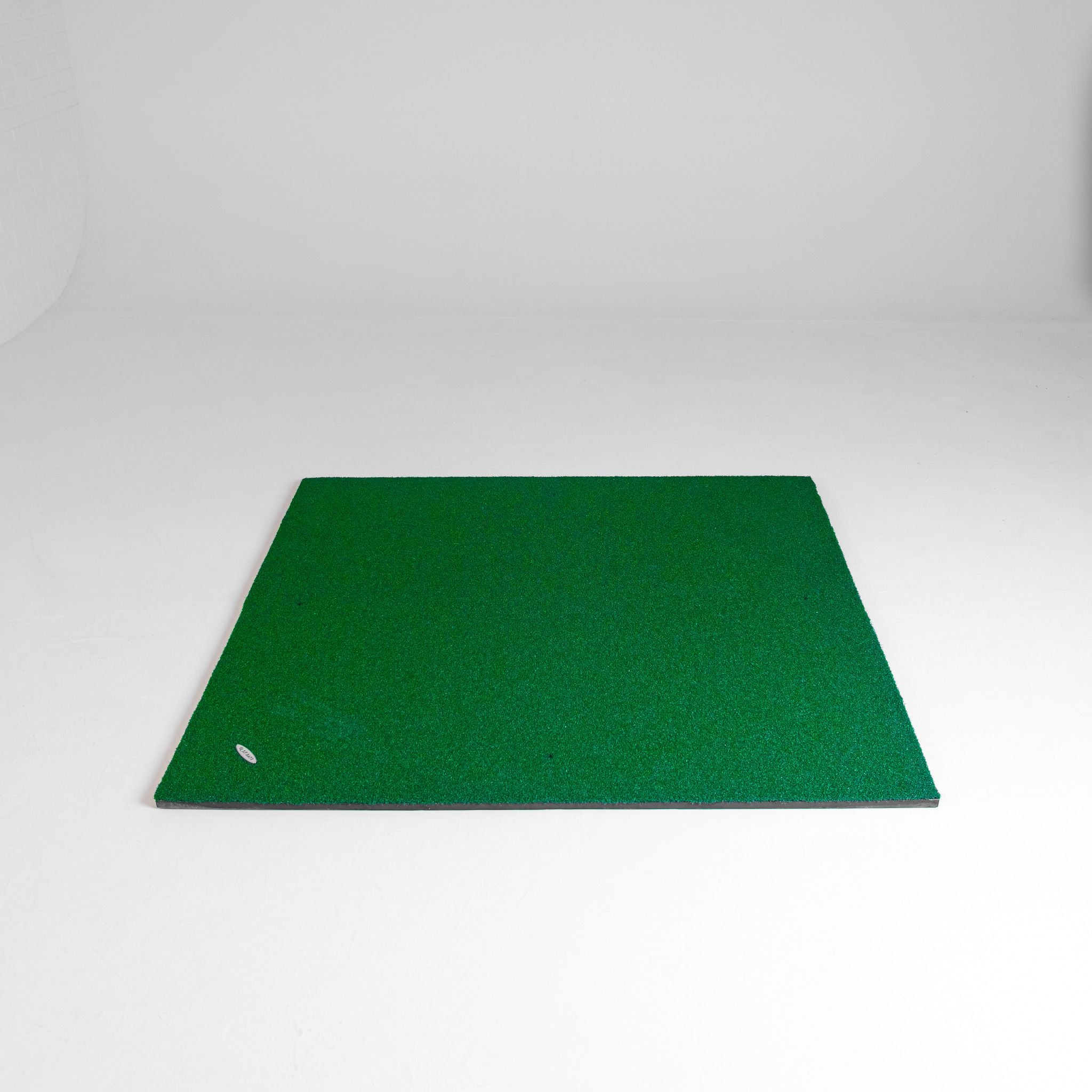 SKYTRAK + Hemgolfsimulatorpaket