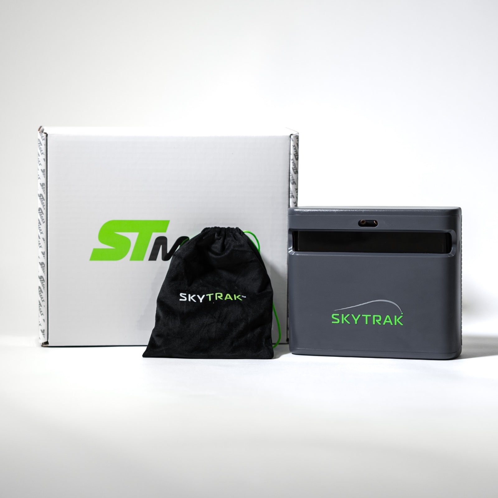 SkyTrak ST MAX golf-launchmonitor (inkl. gratis skyddsfodral och 1 års SkyTrak Core-programvara)