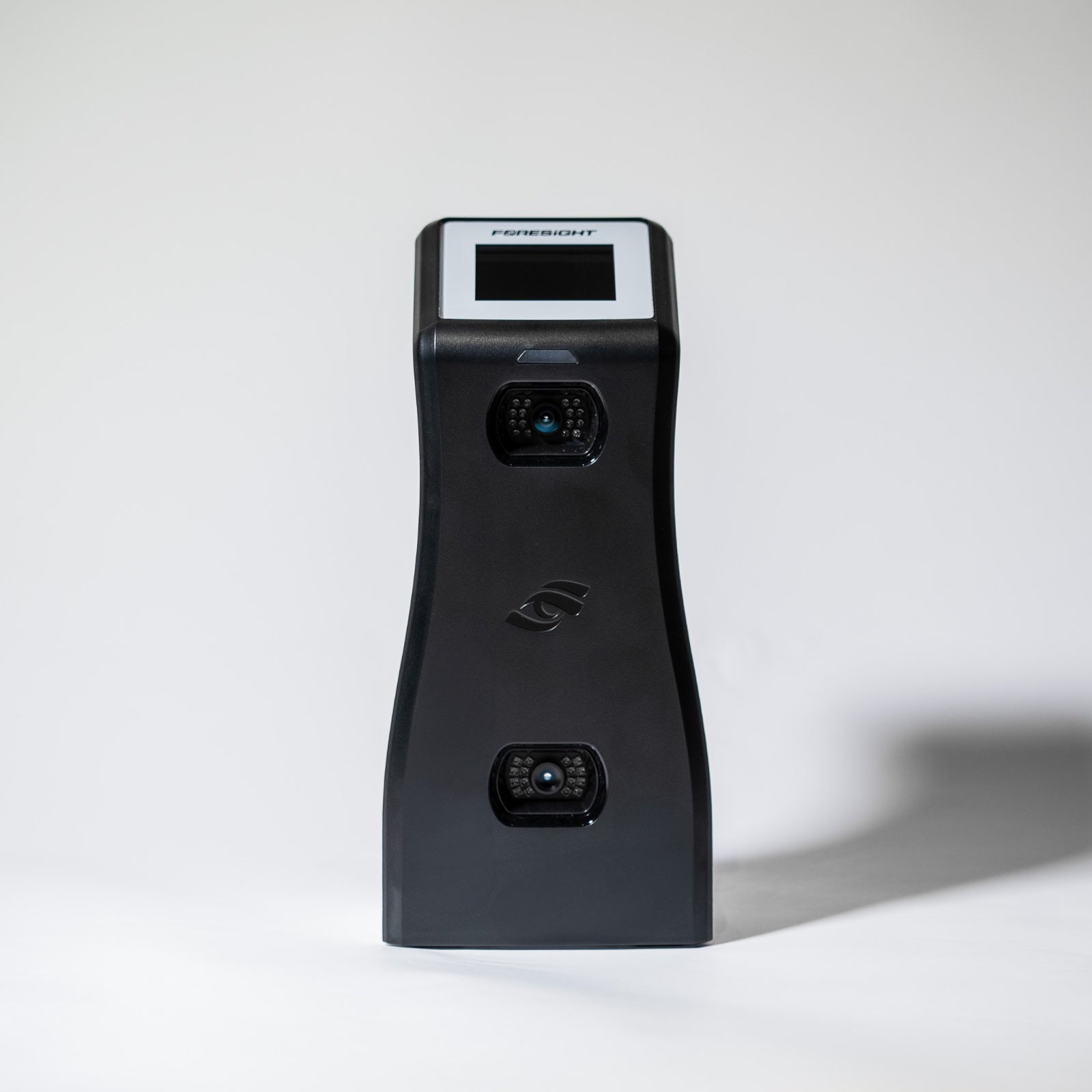 Bushnell Launch Pro – Paket med inomhusgolfsimulator för hemmabruk